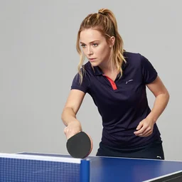 Photo of Jennifer Love Hewitt playing table tennis