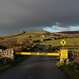 east grestin border checkpoint