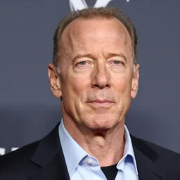Bruce Willis with full head of wavy hair