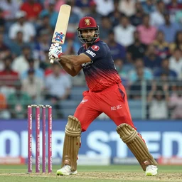 dhoni plays for rcb