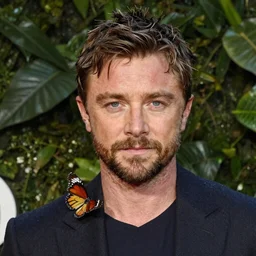 ewan mcgregor as a butterfly